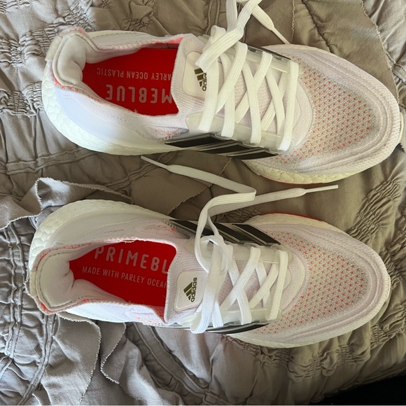 Adidas ultraboost - Picture 3 of 3